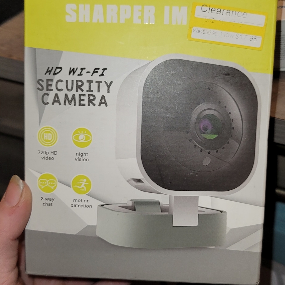 Security camera - Picture 2 of 3